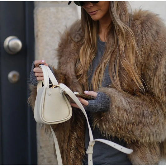 Winterjas van imitatiebont voor dames | Brechtje